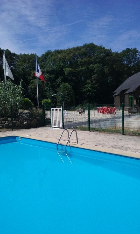 De La Croix Du Hetre *